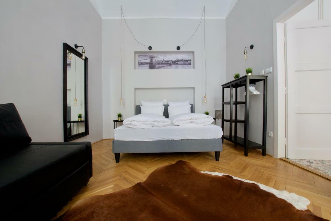 Standard Apartment By Hi5 - Steindl Street Budapest Ngoại thất bức ảnh